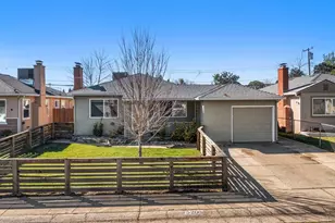 5200 Whittier Dr, Sacramento, CA 95820 - Photo 2