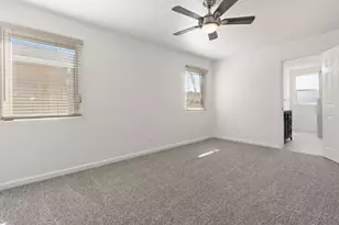 5200 Whittier Dr, Sacramento, CA 95820 - Photo 16