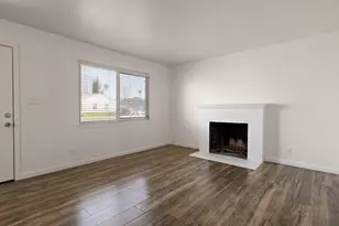 5200 Whittier Dr, Sacramento, CA 95820 - Photo 34