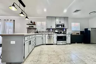 1716 Wingfoot Dr, Yuba City, CA 95993 - Photo 10