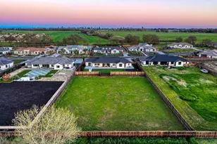 3000 Parella Ct, West Sacramento, CA 95691 - Photo 4