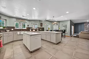 8824 San Badger Way, Elk Grove, CA 95624 - Photo 14