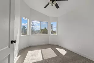 5016 Krista Ct, Elk Grove, CA 95758 - Photo 38