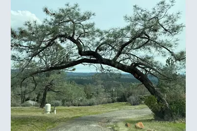 14292 W Van Tam Way, Grass Valley, CA 95949 - Photo 2