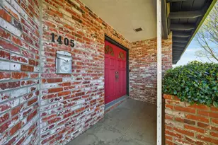 1405 Madrone Way, Woodland, CA 95695 - Photo 8