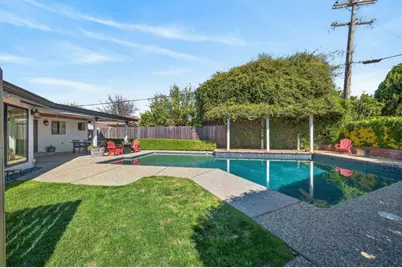 1405 Madrone Way, Woodland, CA 95695 - Photo 52