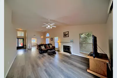 1007 Lourence Drive, Tracy, CA 95376 - Photo 12