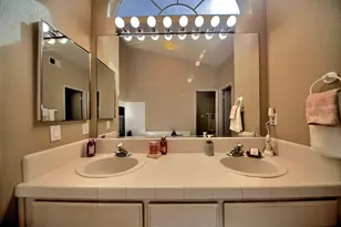 1007 Lourence Dr, Tracy, CA 95376 - Photo 26