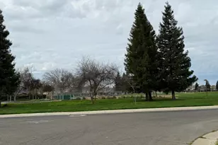 1281 Sunup Dr, Merced, CA 95348 - Photo 28