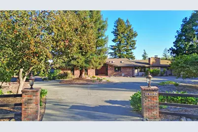 38385 Larue Way, Davis, CA 95616 - Photo 2