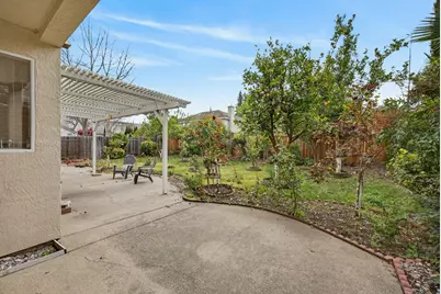 5216 Wyndham Oak Lane, Carmichael, CA 95608 - Photo 58