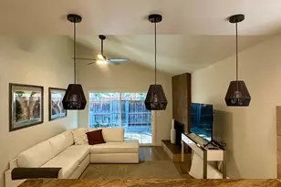 8105 La Riviera Dr, Sacramento, CA 95826 - Photo 14