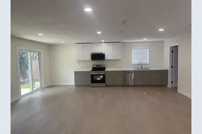 2129 Kellogg Way, Rancho Cordova, CA 95670 - Photo 10