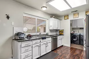 19729 Brightwood Rd, Madera, CA 93638 - Photo 12