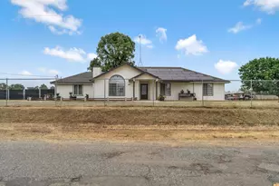 19729 Brightwood Rd, Madera, CA 93638 - Photo 1