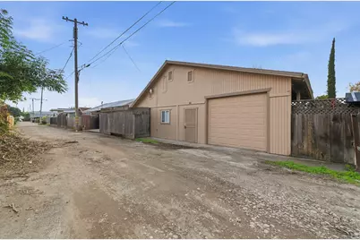 237 Church Avenue, Oakdale, CA 95361 - Photo 26