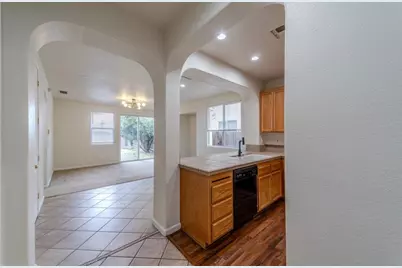 1807 Zurlo, Sacramento, CA 95835 - Photo 4