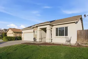 21688 Hanlon Ave, Dos Palos, CA 93620 - Photo 2