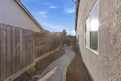 21688 Hanlon Avenue, Dos Palos, CA 93620 - Photo 30