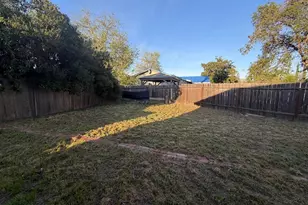 5930 Saddleback Way, Sacramento, CA 95823 - Photo 10