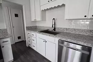 2469 Fernandez Dr, Sacramento, CA 95822 - Photo 4