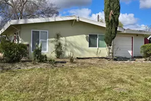 2469 Fernandez Dr, Sacramento, CA 95822 - Photo 8