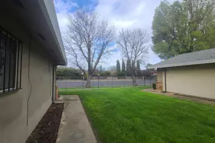 414 E Bianchi Rd, Stockton, CA 95207 - Photo 12