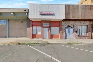 554 Second St, Yuba City, CA 95991 - Photo 1