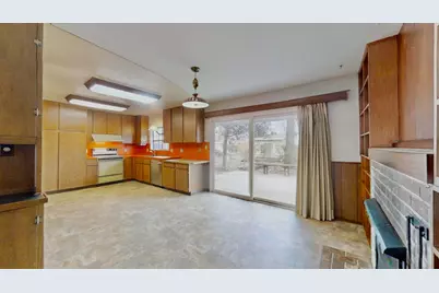 8904 Talisman Drive, Sacramento, CA 95826 - Photo 22