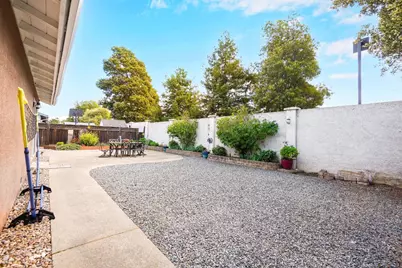 5941 Crestmont Avenue, Livermore, CA 94551 - Photo 36