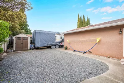 5941 Crestmont Avenue, Livermore, CA 94551 - Photo 38