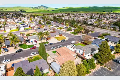 5941 Crestmont Avenue, Livermore, CA 94551 - Photo 52