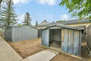 207 Park Ave, Manteca, CA 95337 - Photo 22