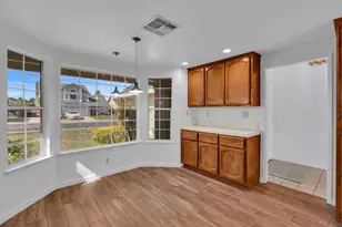 1612 Alnwick Dr, Roseville, CA 95747 - Photo 12
