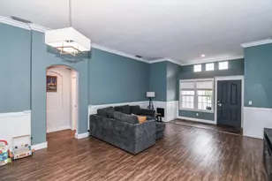 10064 Oglethorpe Way, Elk Grove, CA 95624 - Photo 10