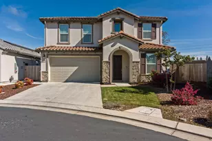 1946 Carmel Rnch Cir, Oakdale, CA 95361 - Photo 1