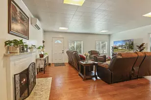 1451 W Willow St, Stockton, CA 95203 - Photo 12