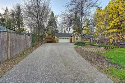 15326 Stinson Drive, Grass Valley, CA 95949 - Photo 42