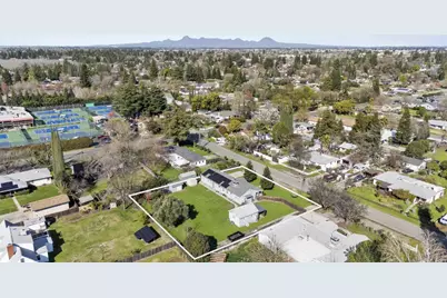 980 McCall Avenue, Yuba City, CA 95991 - Photo 44