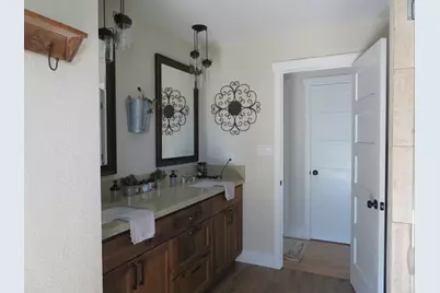 4900 Pleasant Valley Road, Oakdale, CA 95361 - Photo 38