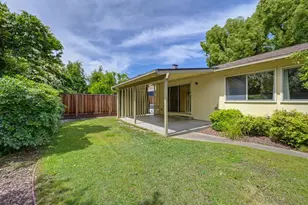 950 Trestle Glen Way, Sacramento, CA 95831 - Photo 30