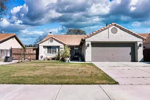 2062 Hastings Dr, Los Banos, CA 93635 - Photo 1