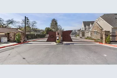7548 Twin Bridges Lane, Citrus Heights, CA 95610 - Photo 2