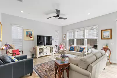 7548 Twin Bridges Lane, Citrus Heights, CA 95610 - Photo 6