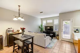 840 27th St, Sacramento, CA 95816 - Photo 10