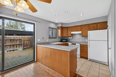 2161 Cottage Way, Sacramento, CA 95825 - Photo 8