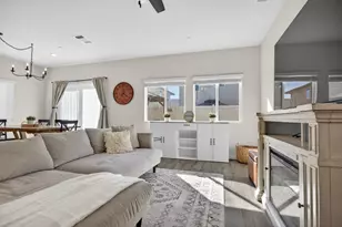 3827 Havenparke Wy, Sacramento, CA 95834 - Photo 18