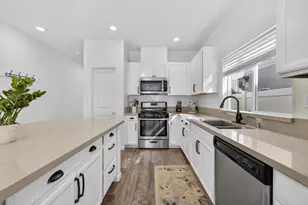 3827 Havenparke Wy, Sacramento, CA 95834 - Photo 14