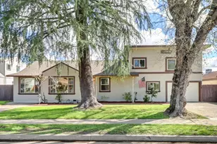 1043 Park Blvd, West Sacramento, CA 95691 - Photo 1