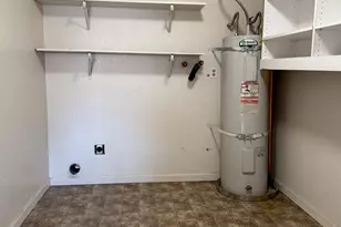 205 Orchard Ave, Modesto, CA 95354 - Photo 18